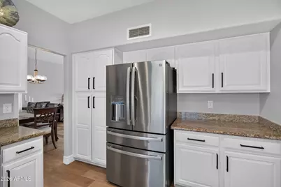1080 N Aspen Drive, Chandler, AZ 85226 - Photo 8