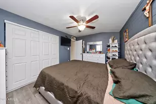 6446 W Piccadilly Rd, Phoenix, AZ 85033 - Photo 8