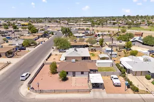 6446 W Piccadilly Rd, Phoenix, AZ 85033 - Photo 2