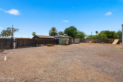 2744 W Maryland Avenue, Phoenix, AZ 85017 - Photo 18