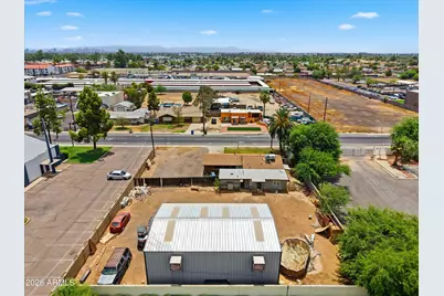 2744 W Maryland Avenue, Phoenix, AZ 85017 - Photo 24