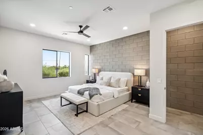 377 E Windsor Avenue #4, Phoenix, AZ 85004 - Photo 12