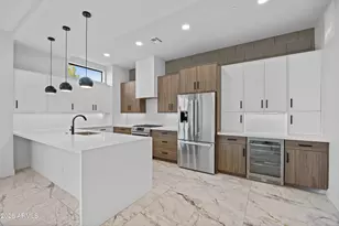 377 E Windsor Ave, Phoenix, AZ 85004 - Photo 4