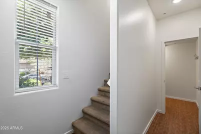 2304 E Hidalgo Avenue, Phoenix, AZ 85040 - Photo 4