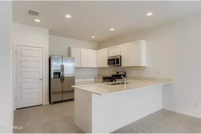 30269 W Wild Hazel Drive, Buckeye, AZ 85396 - Photo 10