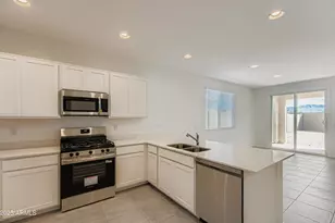 30269 W Wild Hazel Dr, Buckeye, AZ 85396 - Photo 12
