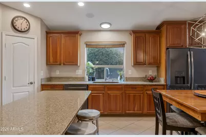 2716 E Quiet Hollow Lane, Phoenix, AZ 85024 - Photo 16