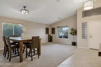 2716 E Quiet Hollow Lane, Phoenix, AZ 85024 - Photo 8