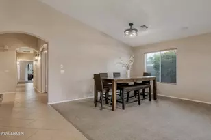 2716 E Quiet Hollow Ln, Phoenix, AZ 85024 - Photo 8