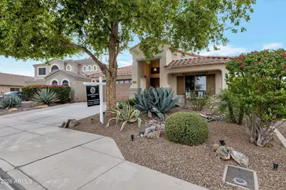 2716 E Quiet Hollow Lane, Phoenix, AZ 85024 - Photo 2