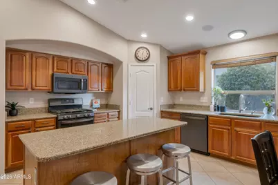 2716 E Quiet Hollow Lane, Phoenix, AZ 85024 - Photo 14