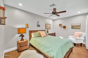 4402 E Turney Ave, Phoenix, AZ 85018 - Photo 24