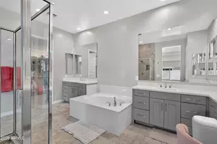 10730 E Diffraction Ave, Mesa, AZ 85212 - Photo 32