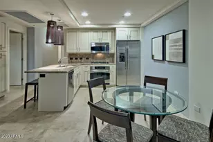 7117 E Rancho Vista Dr, Scottsdale, AZ 85251 - Photo 20