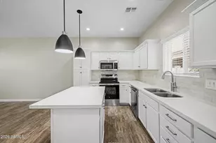 3010 N 37th St, Phoenix, AZ 85018 - Photo 14