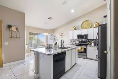 8523 W Palm Lane, Phoenix, AZ 85037 - Photo 8