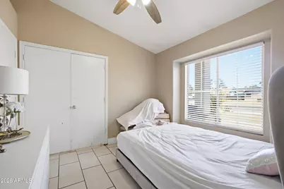 8523 W Palm Lane, Phoenix, AZ 85037 - Photo 18
