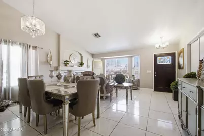 8523 W Palm Lane, Phoenix, AZ 85037 - Photo 12