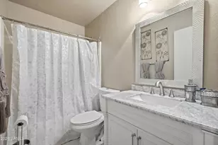 8523 W Palm Ln, Phoenix, AZ 85037 - Photo 24