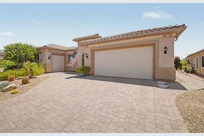 27425 W Yukon Drive, Buckeye, AZ 85396 - Photo 2