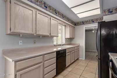 7906 E Navarro Avenue, Mesa, AZ 85209 - Photo 8