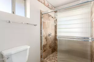 7906 E Navarro Ave, Mesa, AZ 85209 - Photo 16