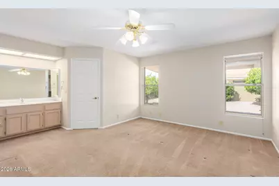 7906 E Navarro Avenue, Mesa, AZ 85209 - Photo 12