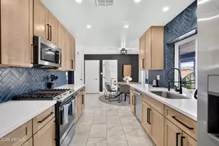 4332 W Echo Ln, Glendale, AZ 85302 - Photo 40