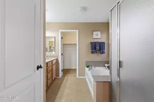 3858 S Winter Ln, Gilbert, AZ 85297 - Photo 10