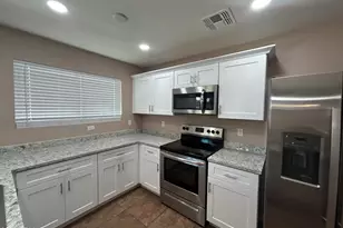 9549 W Monte Vista Rd, Phoenix, AZ 85037 - Photo 16
