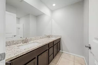 3943 S 79th Lane, Phoenix, AZ 85043 - Photo 22
