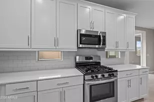 19568 W Rancho Dr, Litchfield Park, AZ 85340 - Photo 14