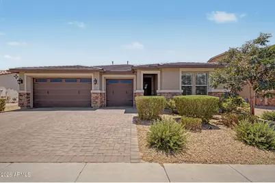 7641 W Odeum Lane, Phoenix, AZ 85043 - Photo 1