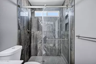 2901 W Northview Avenue, Phoenix, AZ 85051 - Photo 26