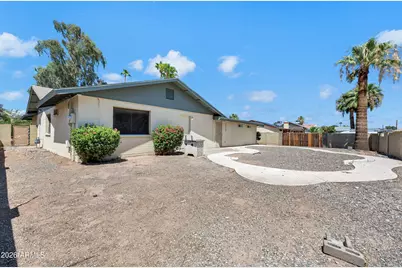2901 W Northview Avenue, Phoenix, AZ 85051 - Photo 30