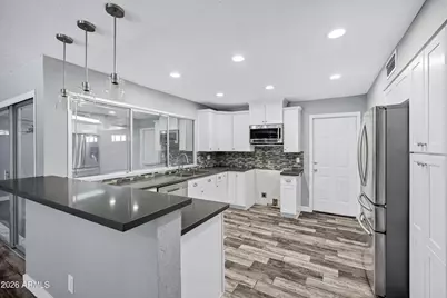 2901 W Northview Avenue, Phoenix, AZ 85051 - Photo 16