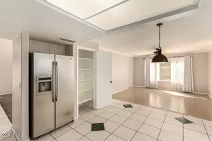 3223 E Poinsettia Dr, Phoenix, AZ 85028 - Photo 16