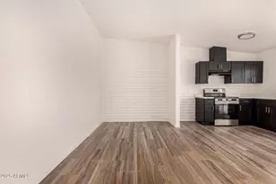 5926 W Rose Ln, Glendale, AZ 85301 - Photo 8