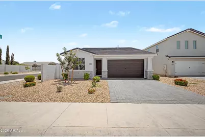 295 E Mint Lane, San Tan Valley, AZ 85140 - Photo 4