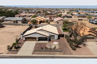 9870 W Camelia Drive, Arizona City, AZ 85123 - Photo 36