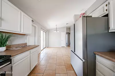 9870 W Camelia Drive, Arizona City, AZ 85123 - Photo 8
