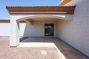 9870 W Camelia Dr, Arizona City, AZ 85123 - Photo 26