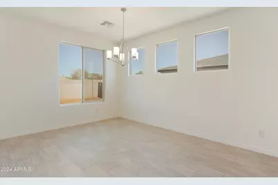 15664 W Mercer Lane, Surprise, AZ 85379 - Photo 16