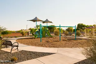 15664 W Mercer Ln, Surprise, AZ 85379 - Photo 36