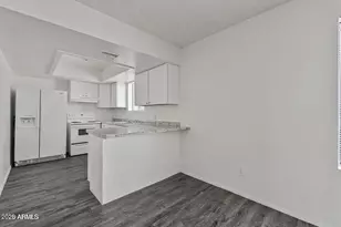 717 E Roeser Rd, Phoenix, AZ 85040 - Photo 6