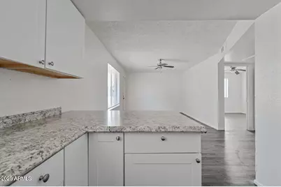 717 E Roeser Road #101, Phoenix, AZ 85040 - Photo 10
