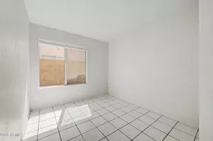 297 W Washington Ave, Gilbert, AZ 85233 - Photo 2