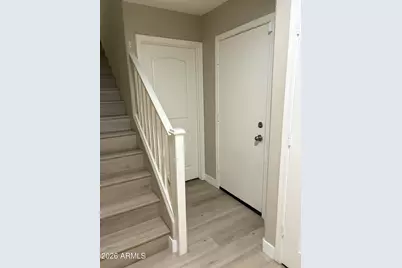 1836 N 77th Glen, Phoenix, AZ 85035 - Photo 2