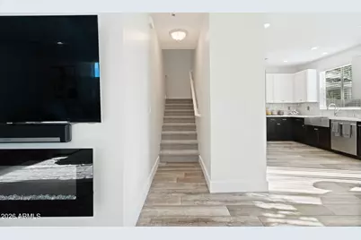 3104 N 37th Street, Phoenix, AZ 85018 - Photo 6