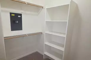 2409 W Beverly Rd, Phoenix, AZ 85041 - Photo 12